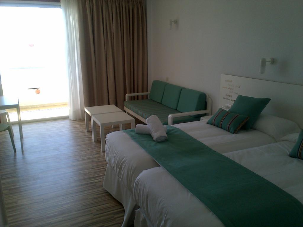Apartamentos Luz Playa 大加那利岛拉斯帕尔马斯 客房 照片