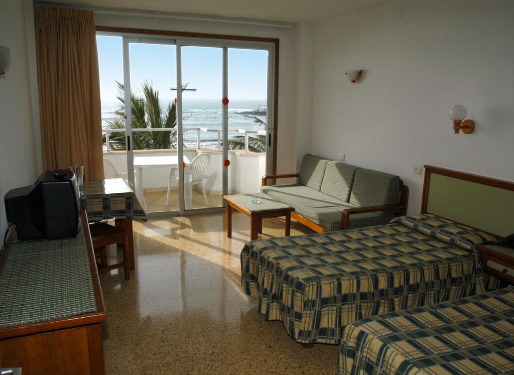 Apartamentos Luz Playa 大加那利岛拉斯帕尔马斯 客房 照片